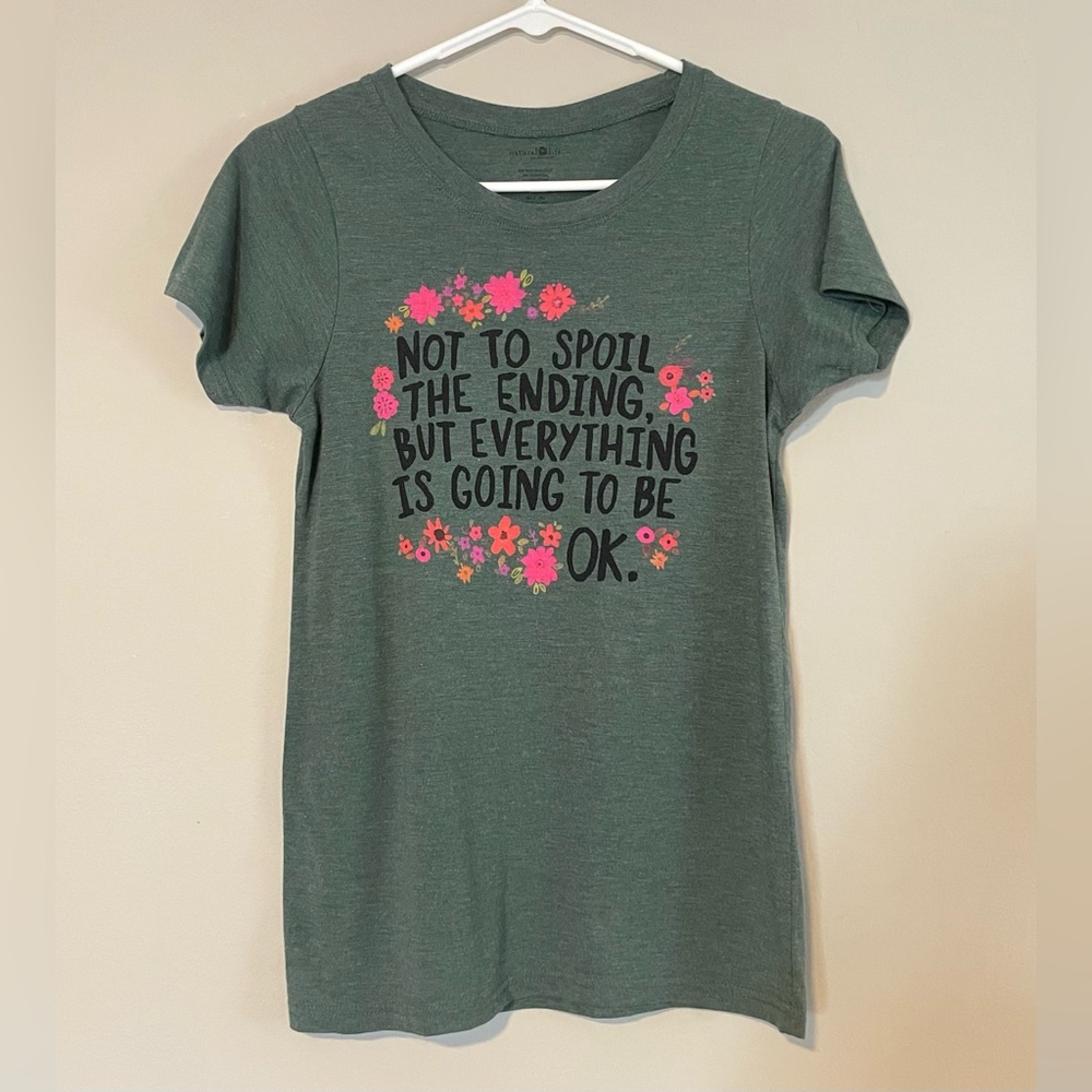 Natural Life Graphic Tee S